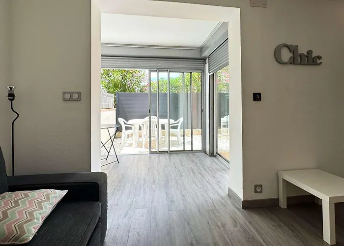 Apartman T2 Climatise Avec Parking Prive Dans La Pinede - Fr-1-607-202 Agde