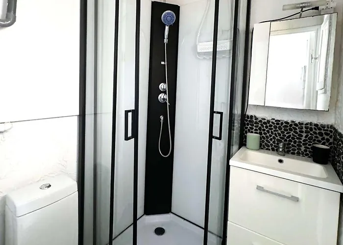 T2 Climatise Avec Parking Prive Dans La Pinede - Fr-1-607-202 Agde